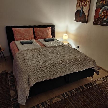 Spacious And Modern Apartment In Town Center Konjic Dış mekan fotoğraf