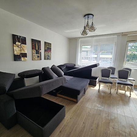 Spacious And Modern Apartment In Town Center Konjic Dış mekan fotoğraf